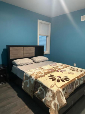 3 BED ROOMS NWK 111 Private Room